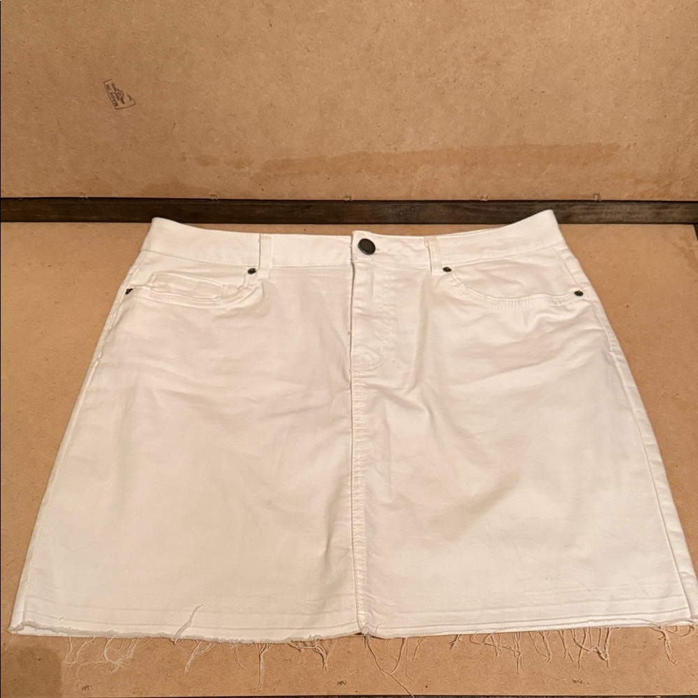 Copper Key Cream Denim Skirt